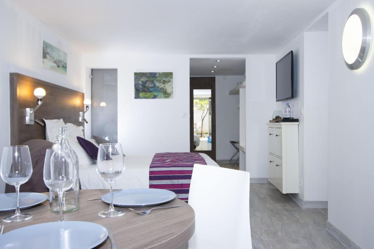 Moutte Apartment Saint-Cyr-sur-Mer Exterior photo